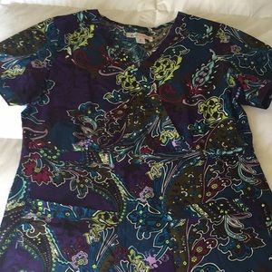 Koi scrub top. Small.